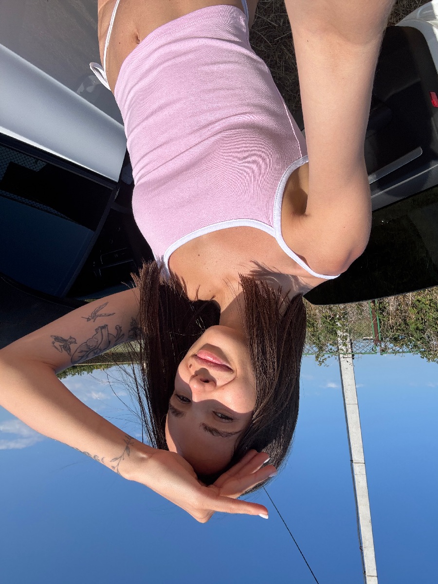 Sexy model Tina in Zhangqiu